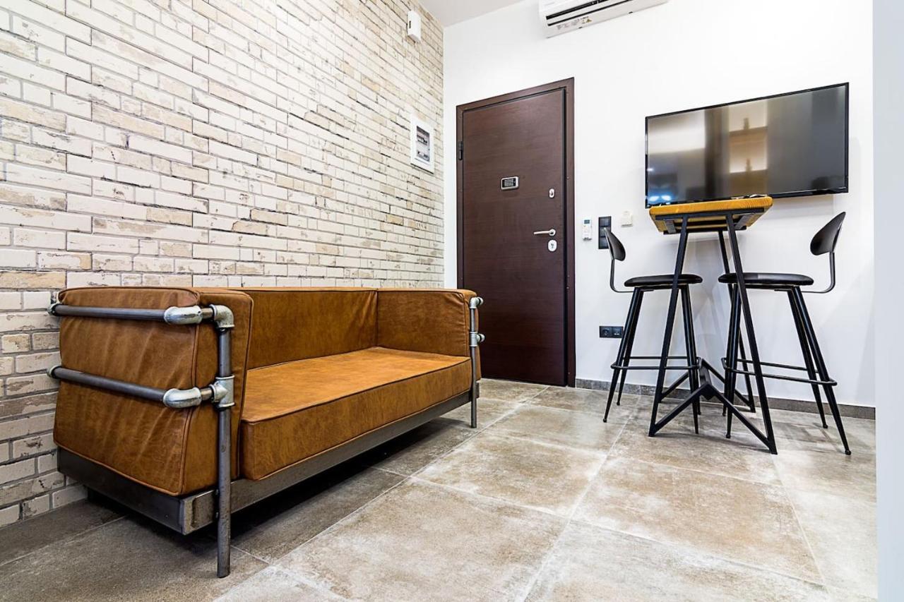 Ferienwohnung Centrally Located Studio Next To Syntagma Sq. Athen Exterior foto